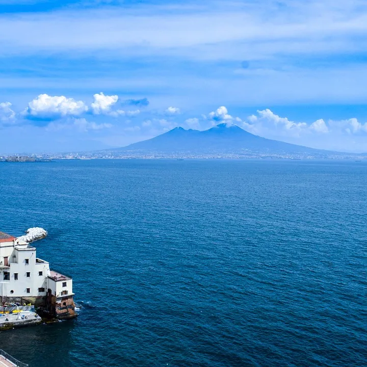 Naples/pompeii